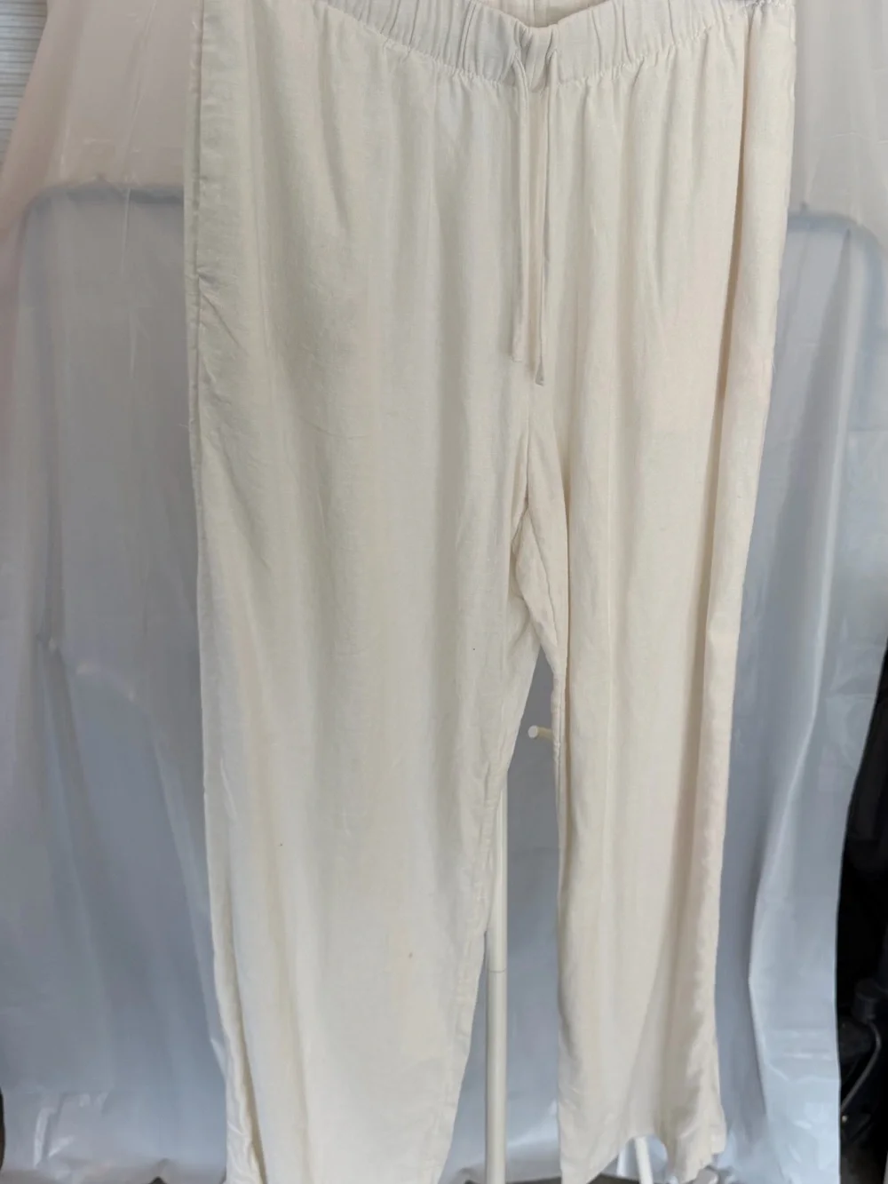 Aritzia The Group Sontag Linen Pant
